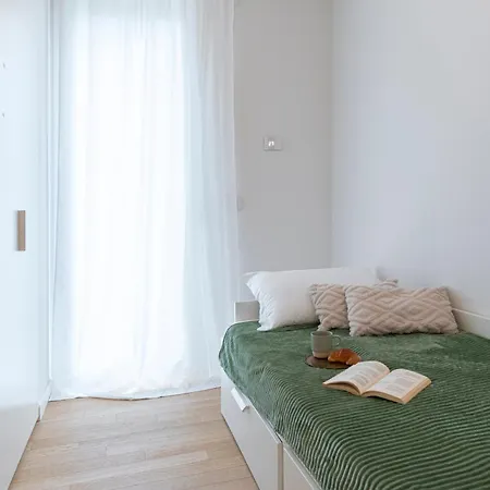 Daire Luxury Flat - Principe Eugenio 3 *